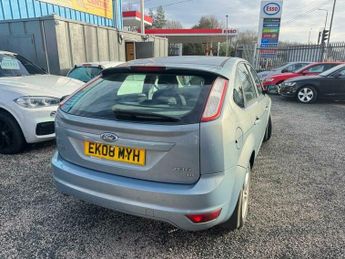 Ford Focus 1.8 Zetec 5dr