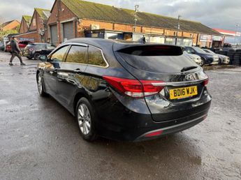 Hyundai I40 CRDI SE NAV BLUE DRIVE