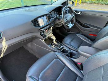 Hyundai Ioniq 1.6 h-GDi 8.9kWh Premium SE DCT Euro 6 (s/s) 5dr