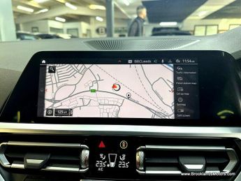 BMW 3 SERIES 320d M SPORT [3X SERVICES, SAT NAV, LEATHER, HEATED SEATS & REVE