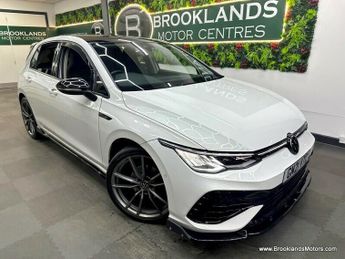 Volkswagen Golf 1.5 LIFE ETSI DSG [FULL R BODY KIT & SAT NAV]