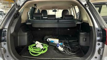 Mitsubishi Outlander 2.0h 12kWh 5h CVT 4WD Euro 6 (s/s) 5dr