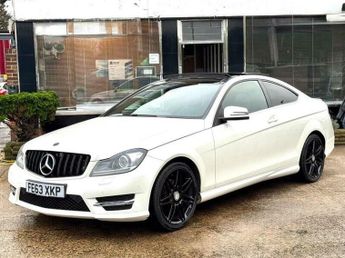 Mercedes-Benz C Class 1.8 C250 AMG Sport Plus G-Tronic+ Euro 5 (s/s) 2dr