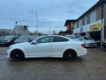 Mercedes-Benz C Class 1.8 C250 AMG Sport Plus G-Tronic+ Euro 5 (s/s) 2dr