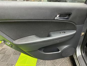 Hyundai I30 1.4 Comfort Hatchback 5dr Petrol Manual Euro 4 (108 bhp)