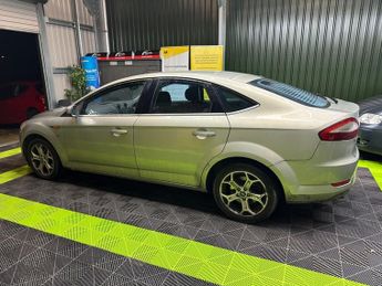 Ford Mondeo 2.0 TDCi Titanium Hatchback 5dr Diesel Manual (154 g/km, 138 bhp