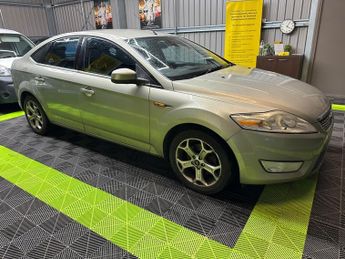Ford Mondeo 2.0 TDCi Titanium Hatchback 5dr Diesel Manual (154 g/km, 138 bhp