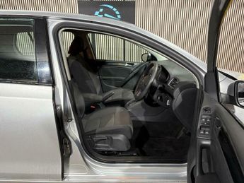 Volkswagen Golf 1.4 TSI S DSG 5dr