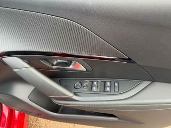 Peugeot 208 1.2 PureTech GT Line EAT Euro 6 (s/s) 5dr