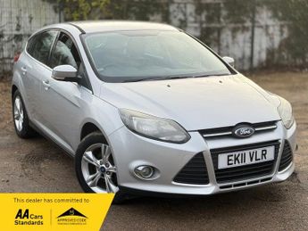 Ford Focus 1.6 Zetec Hatchback 5dr Petrol Manual Euro 5 (125 ps)