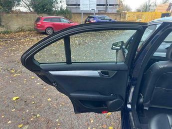 Mercedes-Benz C Class 2.1 C220 CDI BlueEfficiency Sport G-Tronic+ Euro 5 (s/s) 4dr