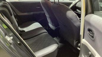 Toyota Yaris VVT-I TR MM