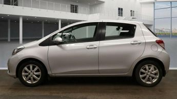 Toyota Yaris VVT-I TR