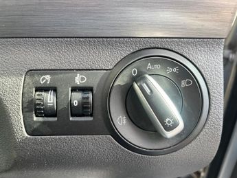 Volkswagen Touran 1.4 TSI Comfortline 7 Seater