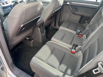 Volkswagen Touran 1.4 TSI Comfortline 7 Seater