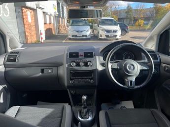 Volkswagen Touran 1.4 TSI Comfortline 7 Seater