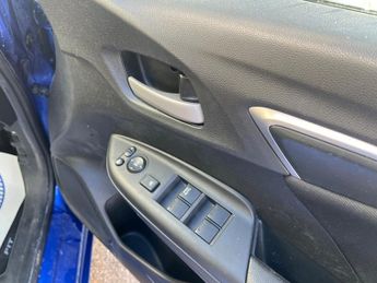 Honda Fit 1.3 L Auto 5dr