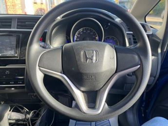 Honda Fit 1.3 L Auto 5dr