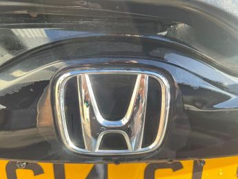 Honda Fit 1.3 L Auto 5dr