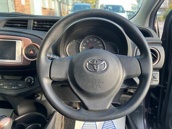 Toyota VITZ AUTO 1.3 Auto F Ciel Edition 5DR