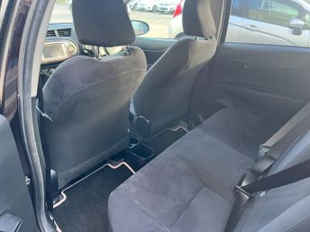 Toyota VITZ AUTO 1.3 Auto F Ciel Edition 5DR