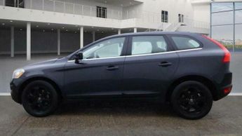 Volvo XC60 2.4 D5 SE Lux Geartronic AWD Euro 4 5dr