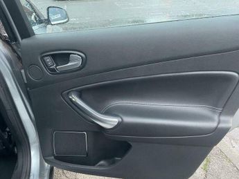 Ford Mondeo 2.0 EcoBoost Titanium X Powershift 5dr