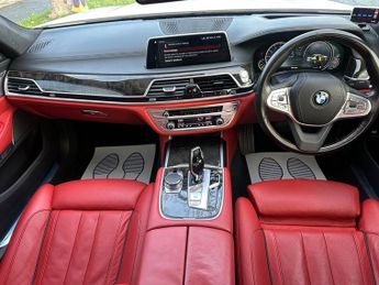 BMW 750 750i 4.4 V8 Exclusive Saloon 4dr Petrol Auto Euro 6 (s/s) (450 p