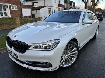 BMW 750 4.4 750i V8 Exclusive Saloon 4dr Petrol Auto Euro 6 (s/s) (450 p