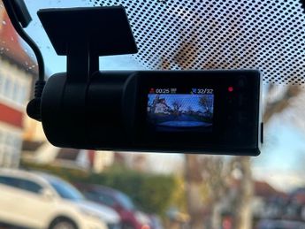 BMW 750 750i 4.4 V8 Exclusive Saloon 4dr Petrol Auto Euro 6 (s/s) (450 p