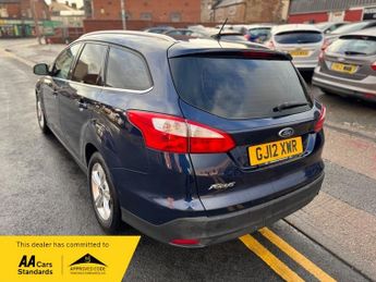 Ford Focus 1.6 Zetec Powershift Euro 5 5dr