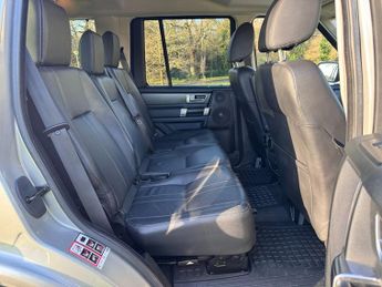 Land Rover Discovery SDV6 XS