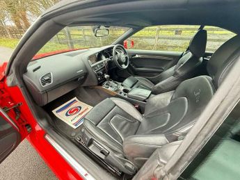 Audi A5 2.0 TFSI S line S Tronic quattro Euro 5 2dr