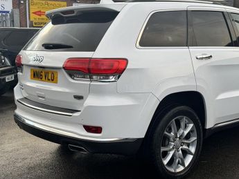 Jeep Grand Cherokee 3.0 V6 CRD Summit SUV 5dr Diesel Auto 4WD Euro 6 (247 bhp)