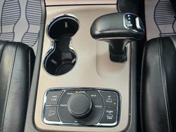 Jeep Grand Cherokee 3.0 V6 CRD Summit SUV 5dr Diesel Auto 4WD Euro 6 (247 bhp)