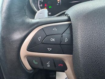 Jeep Grand Cherokee 3.0 V6 CRD Summit SUV 5dr Diesel Auto 4WD Euro 6 (247 bhp)