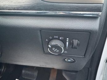 Jeep Grand Cherokee 3.0 V6 CRD Summit SUV 5dr Diesel Auto 4WD Euro 6 (247 bhp)