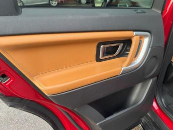 Land Rover Discovery Sport 2.0 Si4 HSE Luxury SUV 5dr Petrol Auto 4WD Euro 6 (s/s) (240 ps)