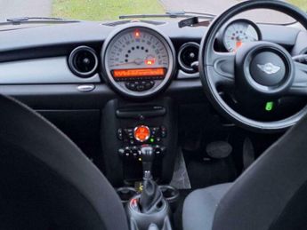 MINI Hatch 1.6 Cooper Hatchback 3dr Petrol (122 ps)
