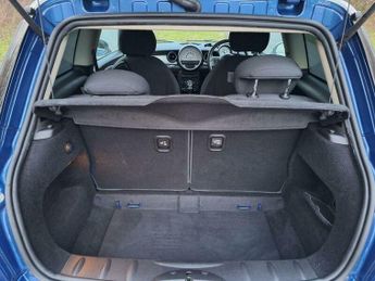 MINI Hatch 1.6 Cooper Hatchback 3dr Petrol (122 ps)