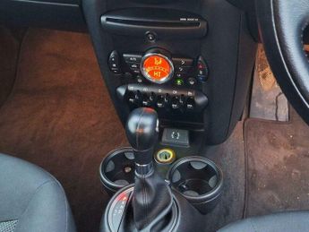 MINI Hatch 1.6 Cooper Hatchback 3dr Petrol (122 ps)