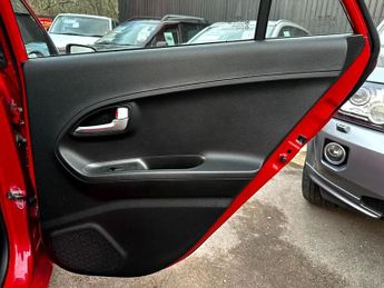 Kia Picanto 2-AUTO, ONLY 33607 MILES, FULL HISTORY, 1 FORMER OWNER, BLUETOOT