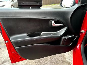 Kia Picanto 2-AUTO, ONLY 33607 MILES, FULL HISTORY, 1 FORMER OWNER, BLUETOOT