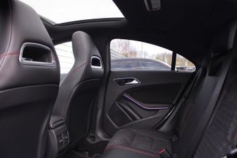 Mercedes CLA CLA 200 AMG LINE NIGHT EDITION PLUS
