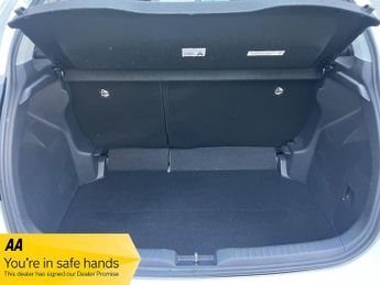 Toyota Yaris ICON (1 OWNER-WARRANTY)