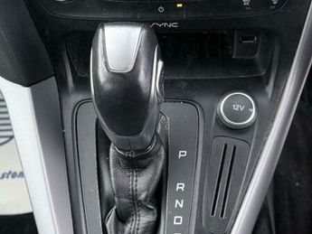 Ford Focus 1.6 Zetec Powershift Euro 6 5dr