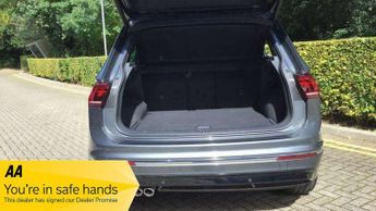 Volkswagen Tiguan R-LINE TDI BLUEMOTION TECHNOLOGY DSG