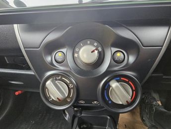 Nissan Micra 1.2 DIG-S Acenta CVT Euro 5 (s/s) 5dr (SNav)