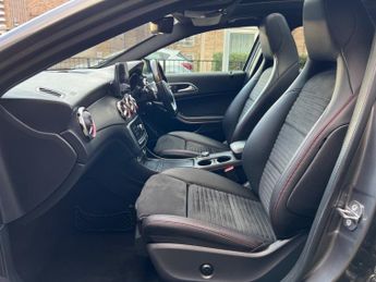 Mercedes GLA GLA 220 D 4MATIC AMG LINE PREMIUM PLUS