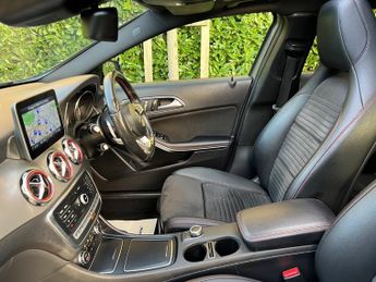 Mercedes GLA GLA 220 D 4MATIC AMG LINE PREMIUM PLUS